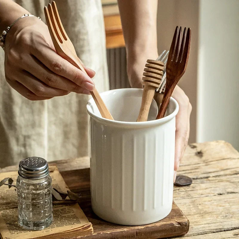 Elegant Ceramic Storage Jar for Tableware