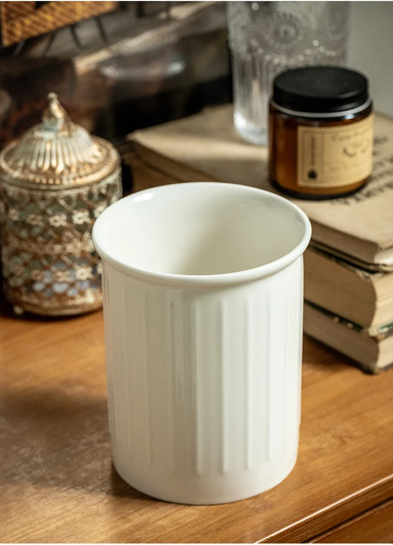 Elegant Ceramic Storage Jar for Tableware