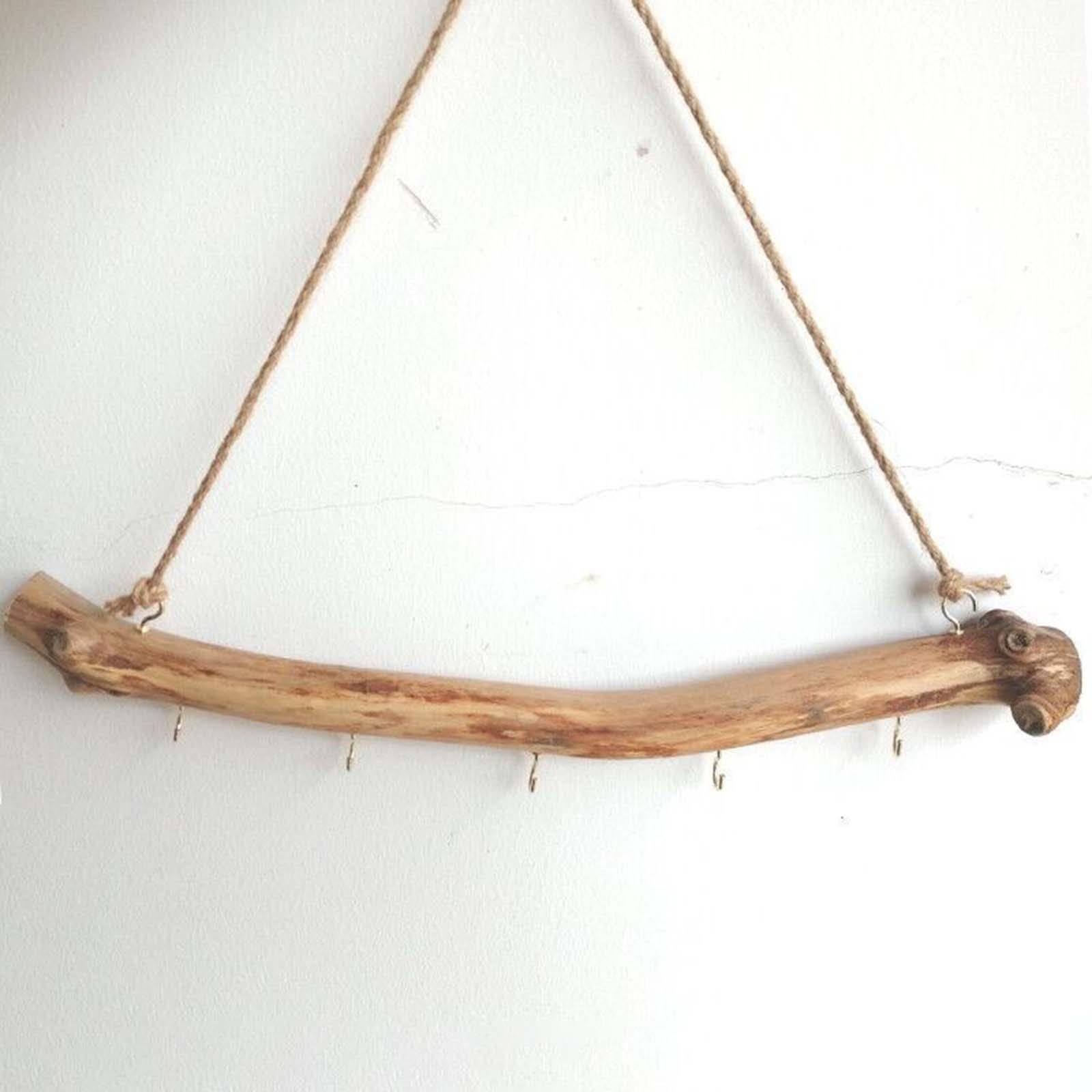 Driftwood Wall Hook Rack – Natural Simplicity, Effortless Style